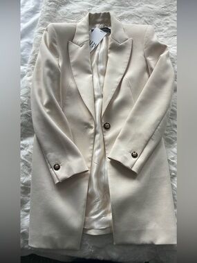 NWT zara cream long blazer